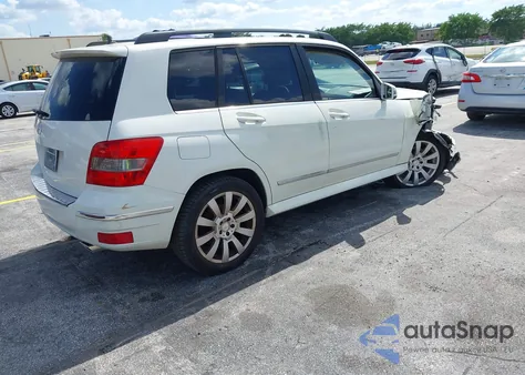 2010 Mercedes-Benz Glk 350 z USA, uszkodzony, nr VIN WDCGG5GB4AF384372